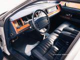 ������ ������ �������� Lincoln Towncar - �������� ������ ����� ��������