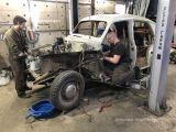 Приступаем к разборки автомобиля ГАЗ 20, для проведения реставрации.